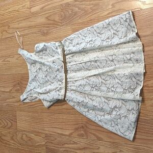 A-line cream lace belted dress size 16 gold lining above knee, Jessica Howard